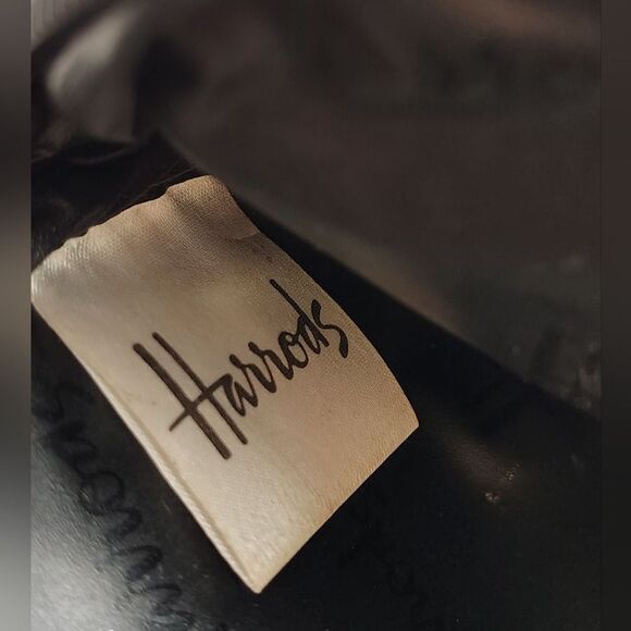 Harrods Glossy Black Patent Makeup Cosmetic Bag Case Gold Logo - Picture 10 of 14